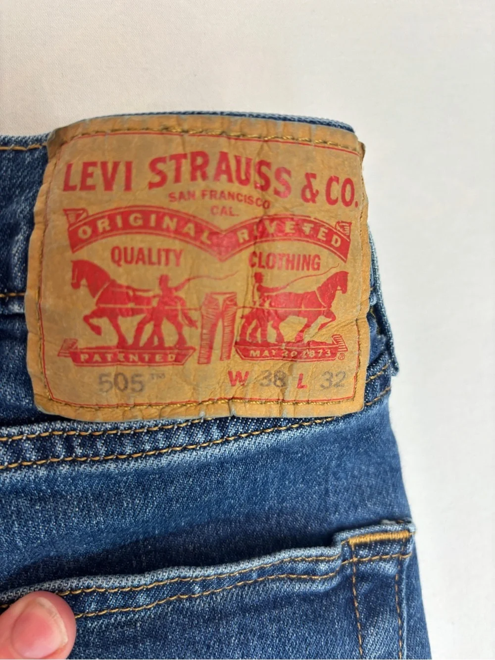 Levi's 505 Regular Fit Jeans Men's 38x32 Blue Straight Leg Denim